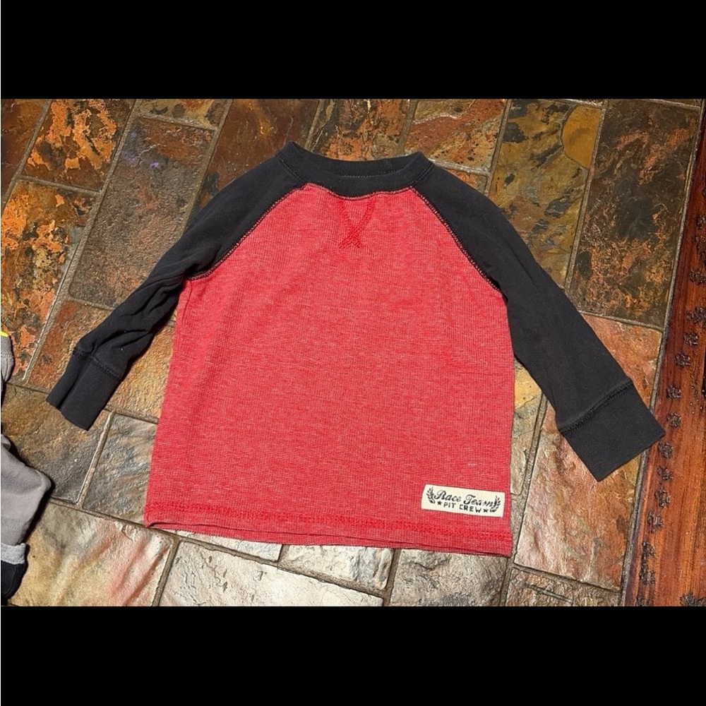 Baby gap shirt size 18-24m